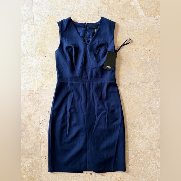 NWT White House Black Market Officer Blue V-Neck Sheath Dress 4 - Picture 2 of 8